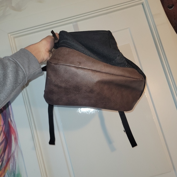 Wrangler backpack - Picture 6 of 9